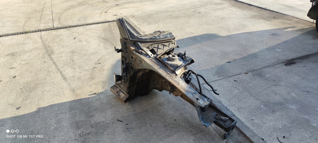 фото №1, Чверть лонжерон підкрилок правий перед a3 8p lift