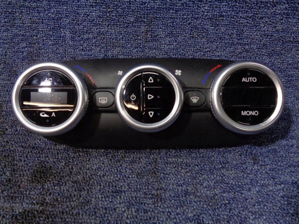 фото №1, Панель кондиционера 156091524 alfa romeo giulietta