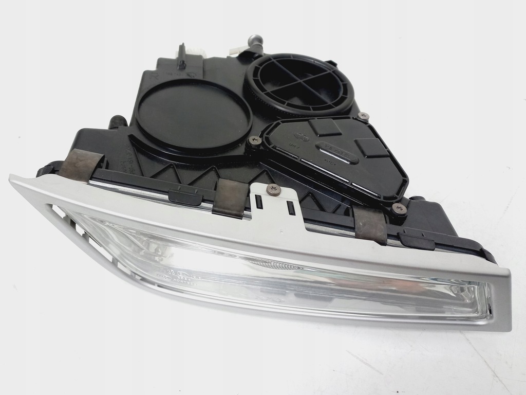 фото №8, Новый оригинальный противотуманная фара противотуманный volvo fh 13 lift