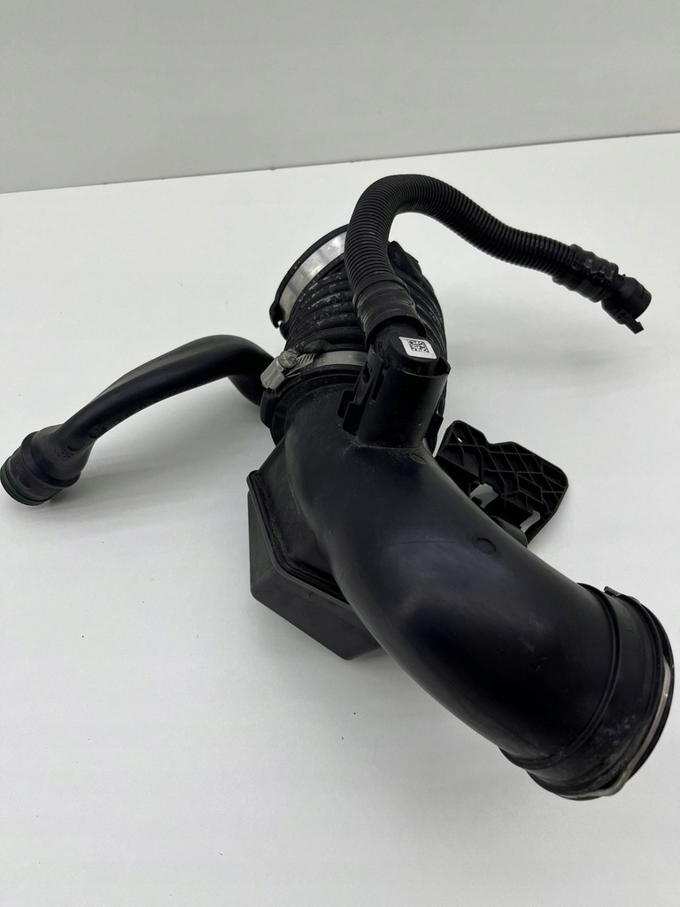 фото №1, Bmw 5 g30 g31 воздухозаборник шланг труба воздуха 8571705