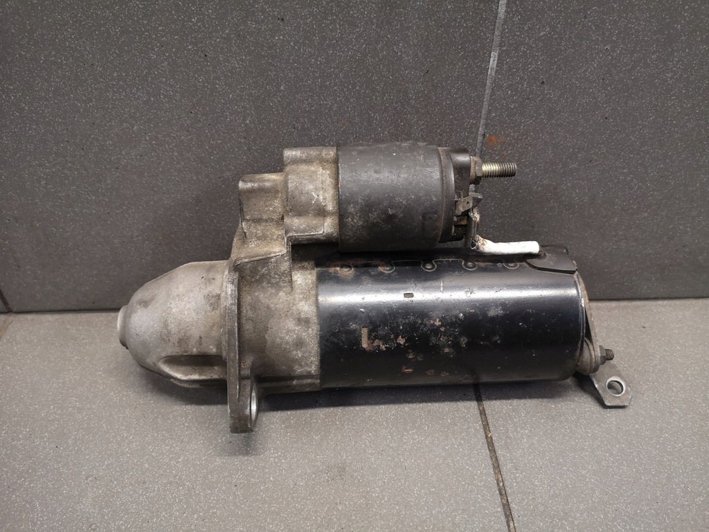 фото №1, Стартер vw passat b5 077911823e