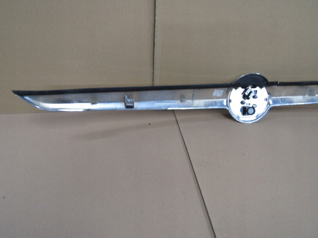 фото №5, Opel zafira c накладка na крышка задняя