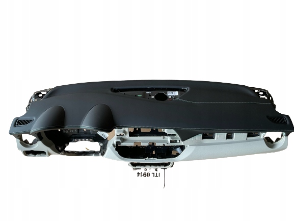 фото №1, Alfa romeo stelvio консоль панель приладів шкіра новий orygi