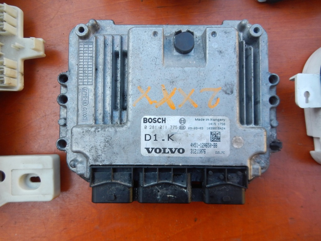 фото №3, Набор стартовый бортовой компьютер volvo c30 1.6d