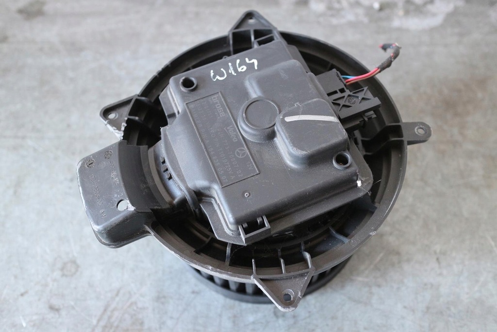 фото №1, Повітродувка вентилятор обігрівача mercedes w164 x164 ml gl w251