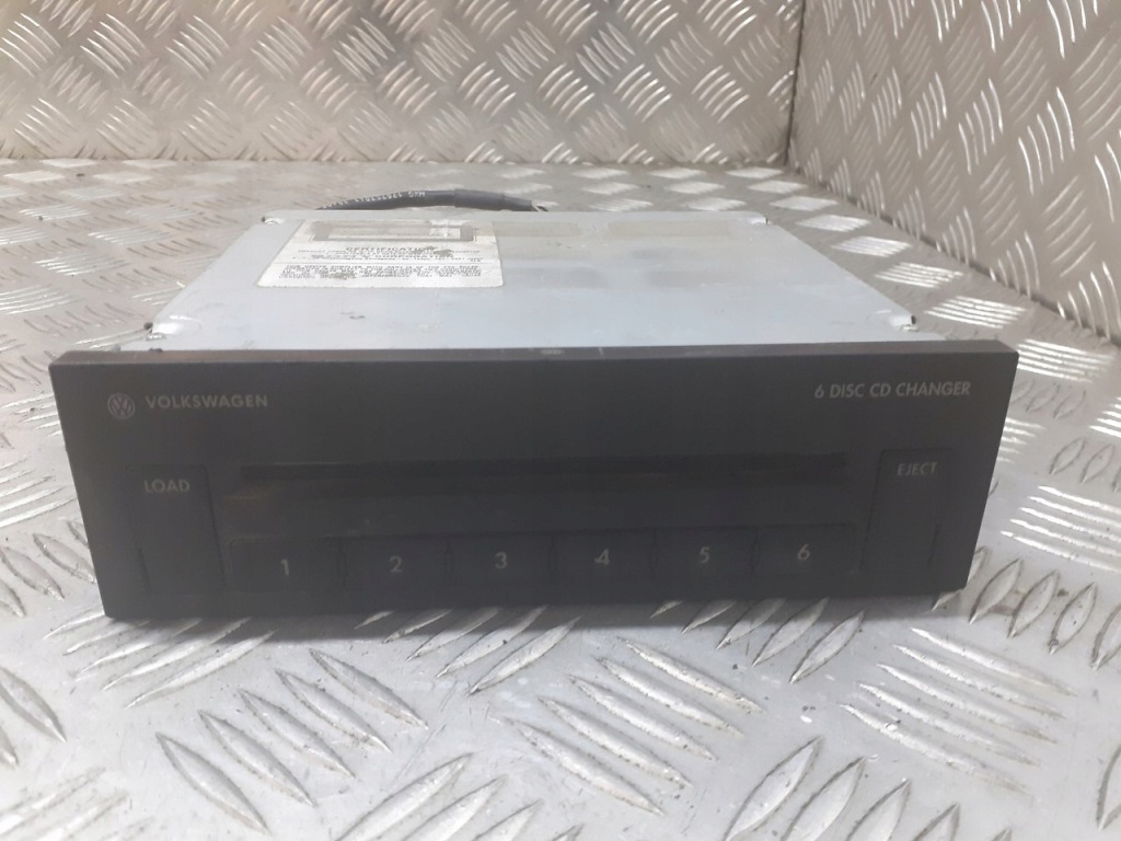 фото №1, Чейнджер дисков cd audi a4 b5 3c0035110