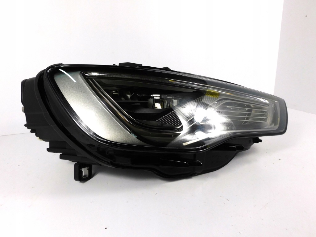 фото №7, Audi a3 8v лампа правая full led przed lift 8v0941034af