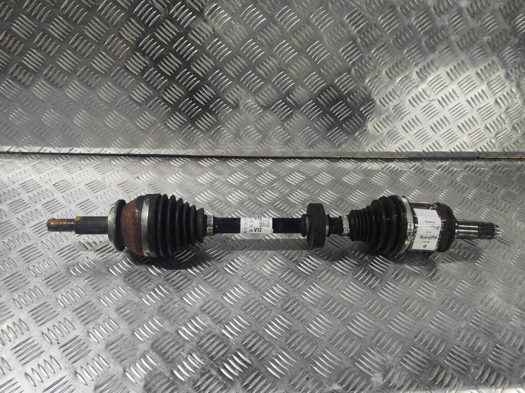 фото №1, Toyota sienna 2021 привідний вал вісь шарнір ліва лівий передня xl40