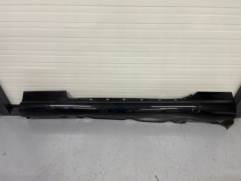 фото №1, Mercedes r230 sl230 sl 230 55 amg порог накладка левый левая a230698035