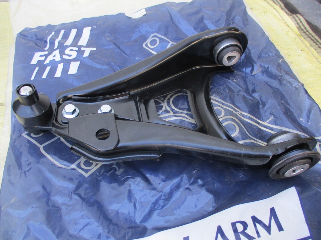 фото №1, Renault kangoo clio ii thalia рычаг левый перед fast ft15530