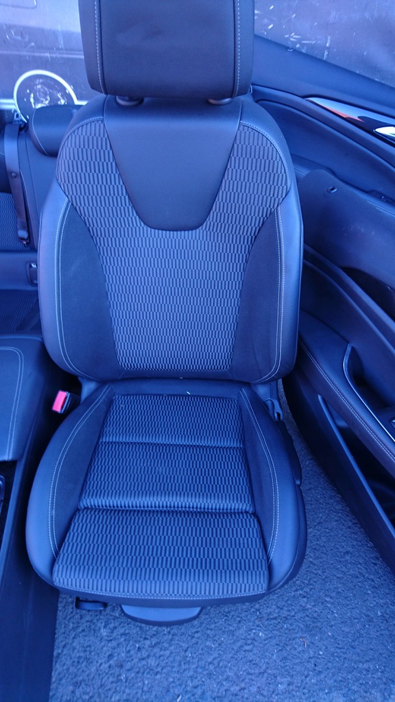 фото №5, Комплект сидений сиденья заднее сиденье обшивки insignia b ii kombi europa