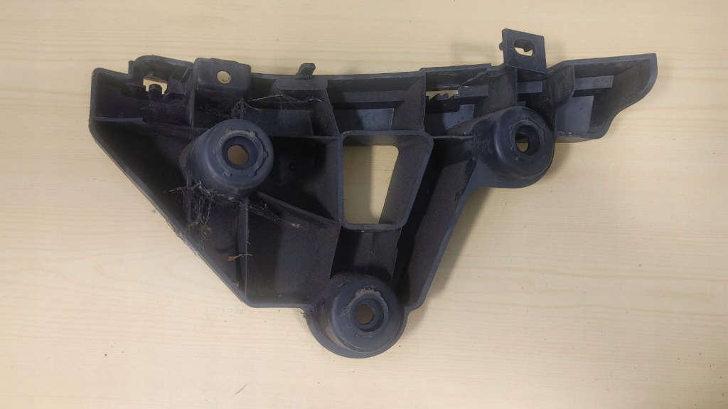 фото №7, Peugeot 308 t9 ii sw kombi напрямні бампера задня 9800981980 ліва права