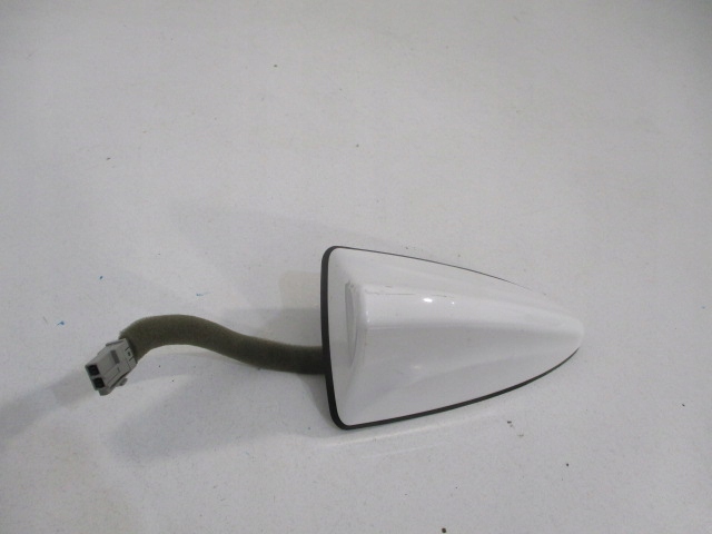 фото №1, Hyundai tucson iii антенна rekin 2 контакты 96210-d7200pyw