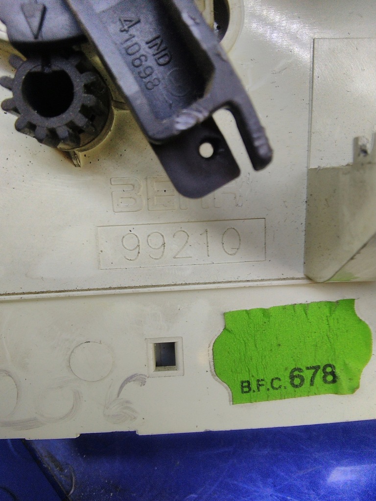 фото №6, Peugeot 206 панель обдув 99210