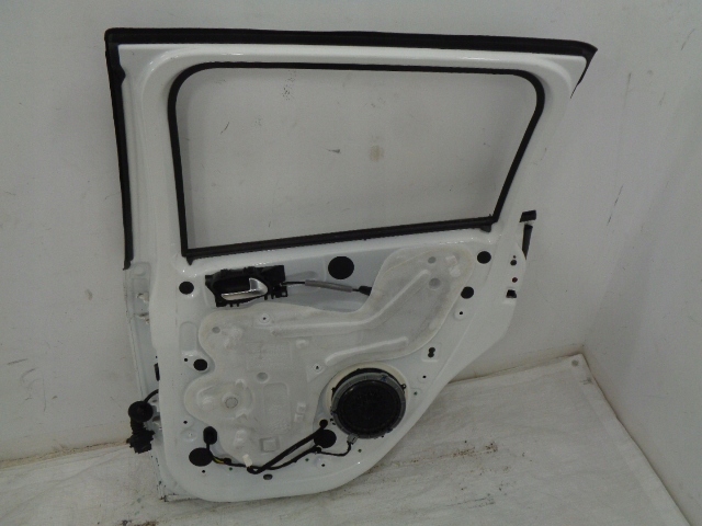 фото №4, Peugeot 2008 lift двері праве задні ewp