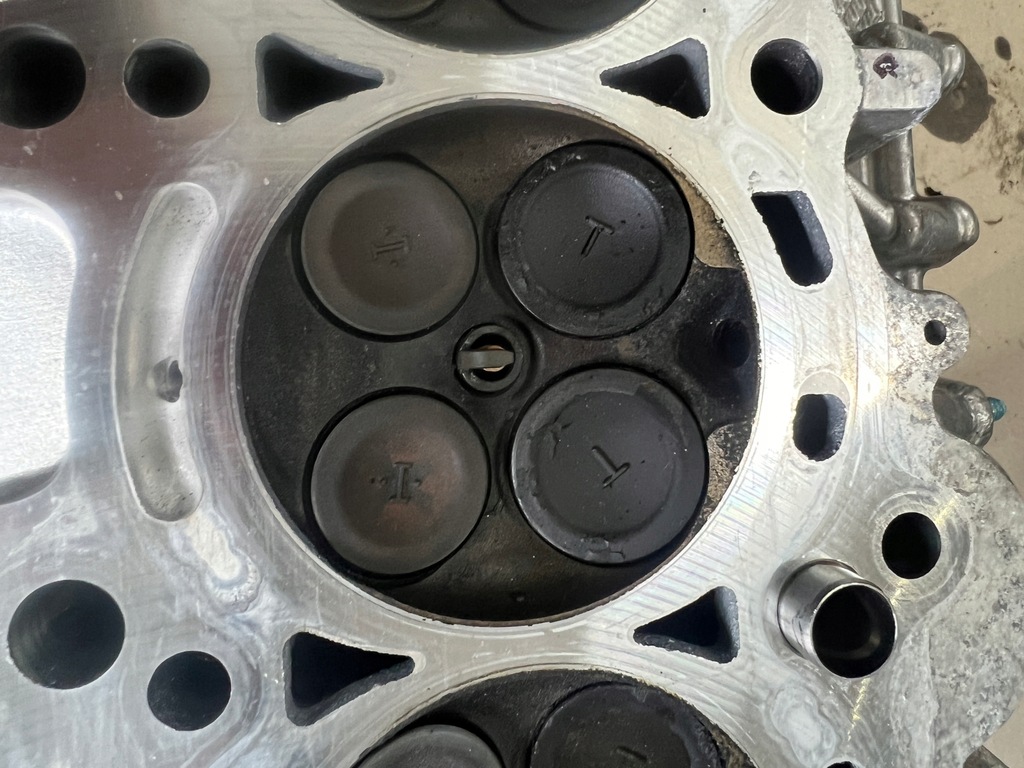 фото №14, Honda hr-v ii 1.5b l15b4 головка вали