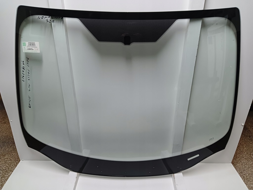 Купить Стекло передняя ford focus mk3 2011-2019
