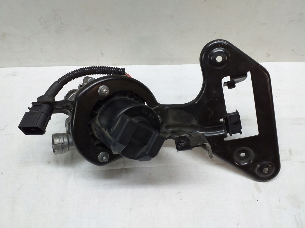 фото №1, Audi a7 s7 насос вторичный воздуха