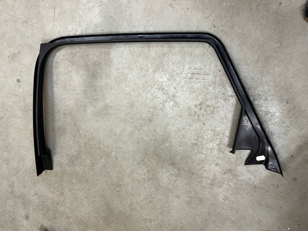 фото №4, Защита дверь рамка молдинг задняя левый audi a4 b8 kombi