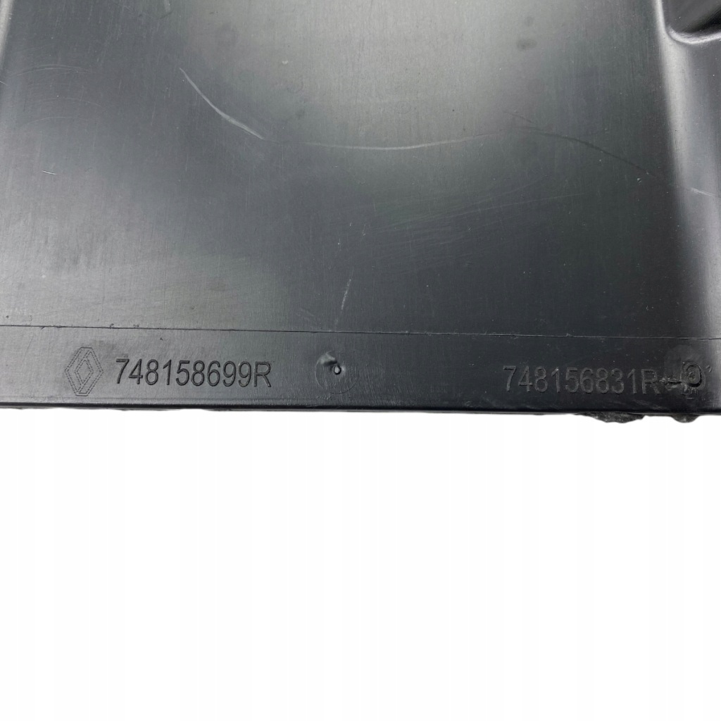 Накладка подвеска левая dacia sandero 3 748158699r 748156831r Недорого