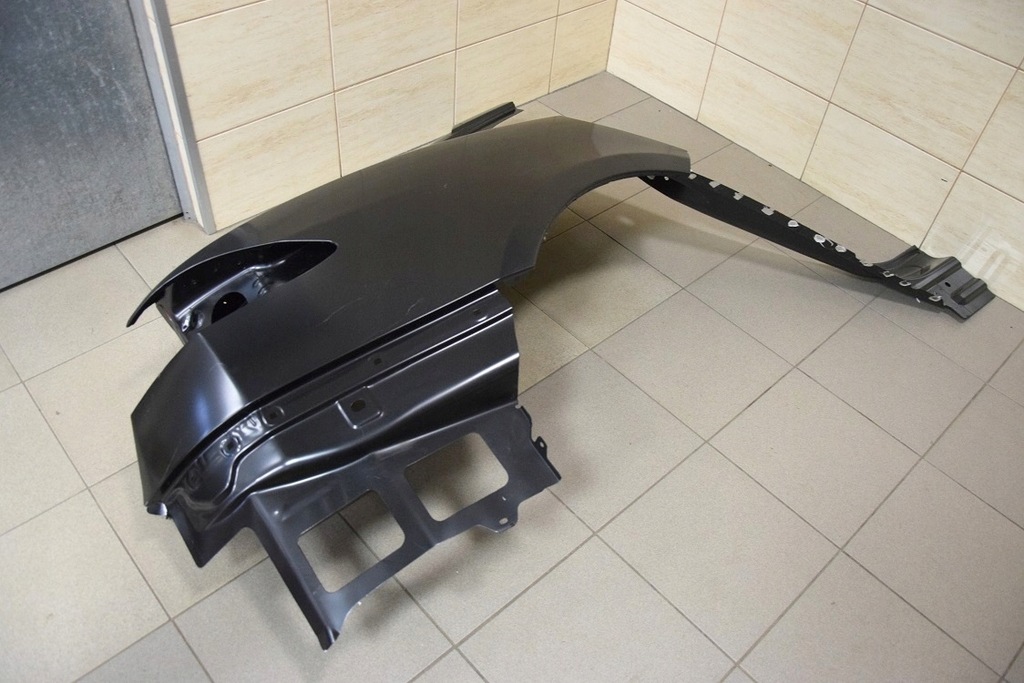 фото №13, Tesla s задній крила задня model s