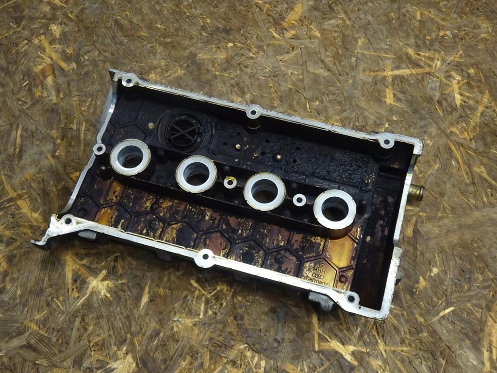 фото №9, Audi tt 8n a3 s3 8l golf iv 1.8 turbo защита крышка клапанов 06a103469s