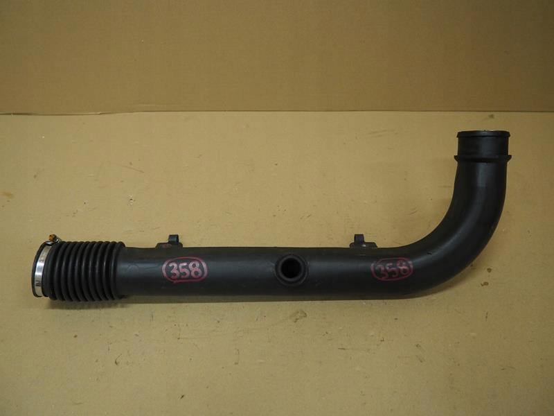 Купити Патрубок труба повітря mercedes vito 638 a6385282482