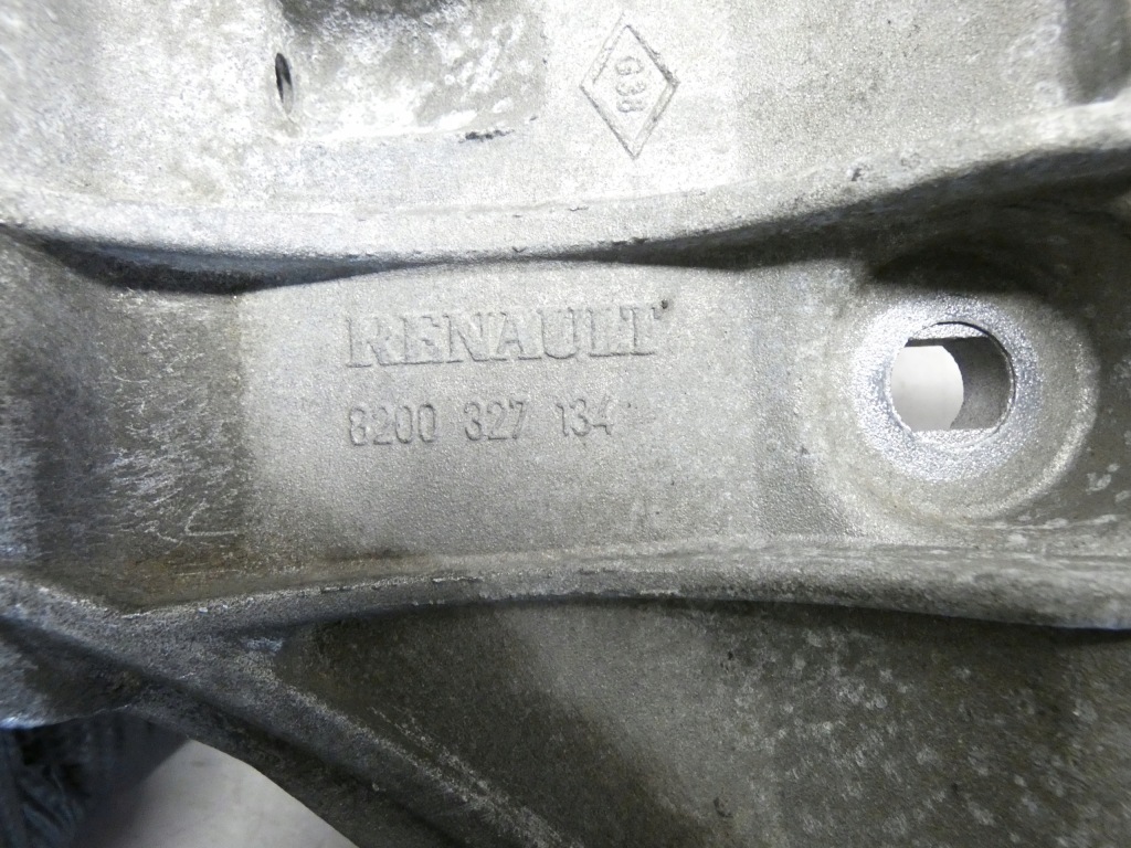 Кронштейн двигателя генератора renault modus 1.6 16v 04-12 8200327134 Доставка