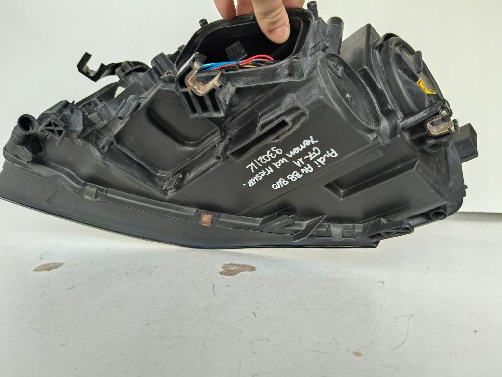 Фара правый  фара audi a4 b8 8k 07- ксенон led некорректируемый с Разборки