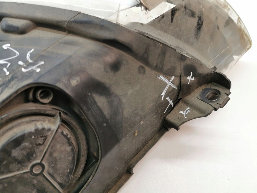 фото №10, Audi q7 4l 2007 левая сторона лампа передняя