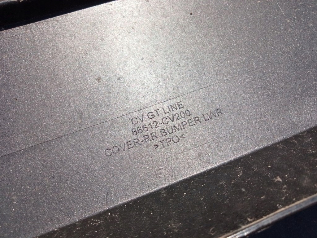 фото №13, Kia ev6 gt gt-line 2020- бампер задня накладка 86612-cv200