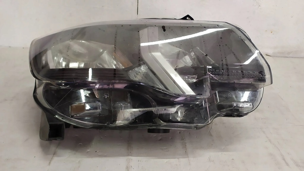 фото №2, Лампа правый перед peugeot rifter