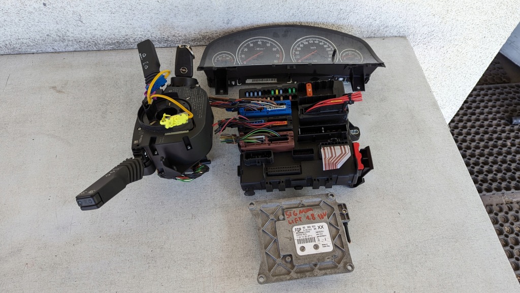 Купить Бортовой компьютер набор opel signum рестайлинг  1.8 16v