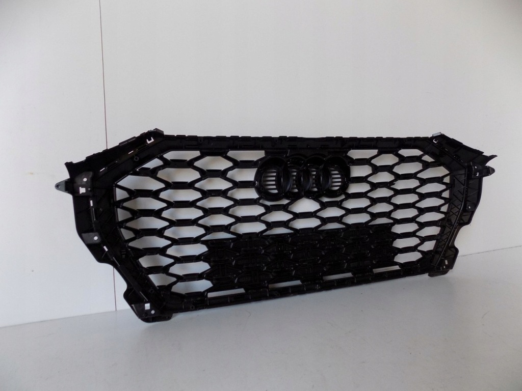 фото №6, Audi q3 83f s-line решітка радіатора / решітка радіатора 10519