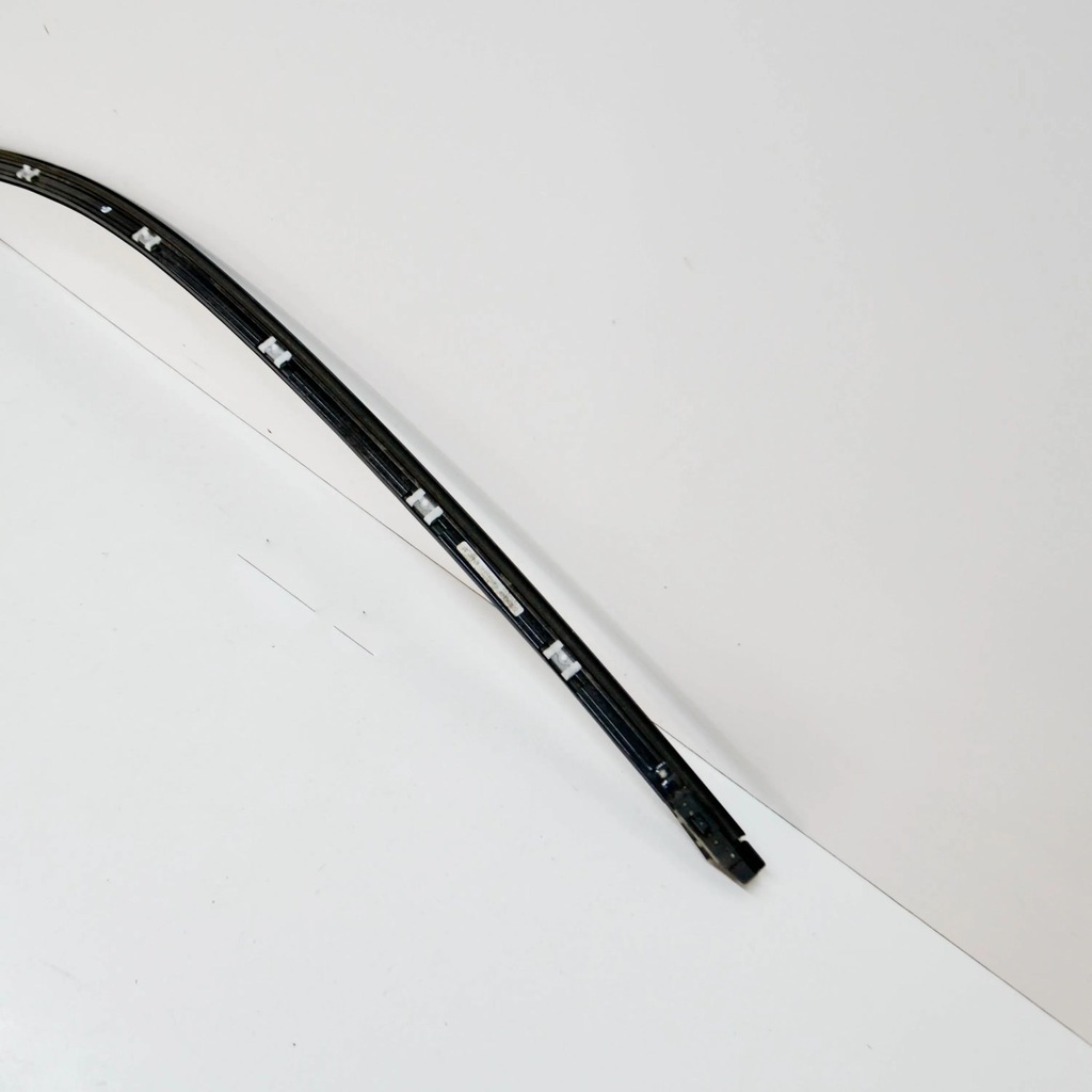 фото №5, Bmw 4 f32 f33 2014 правая сторона молдинг / прокладка стекло дверь