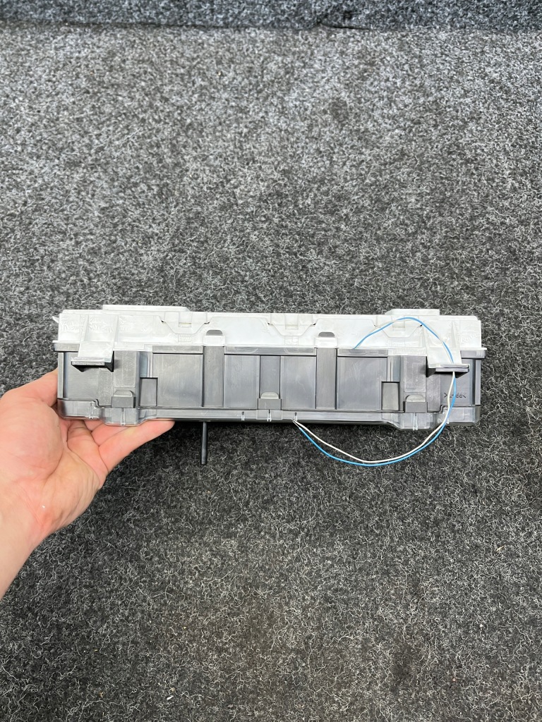 Chrysler pt cruiser 2.0b панель приборы 04671816ac Доставка