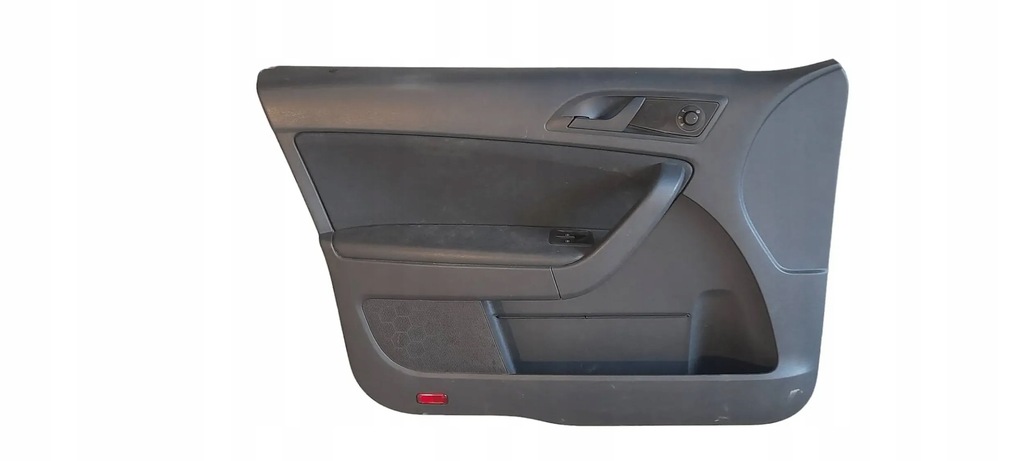 фото №1, Обивка дверь левый перед skoda yeti