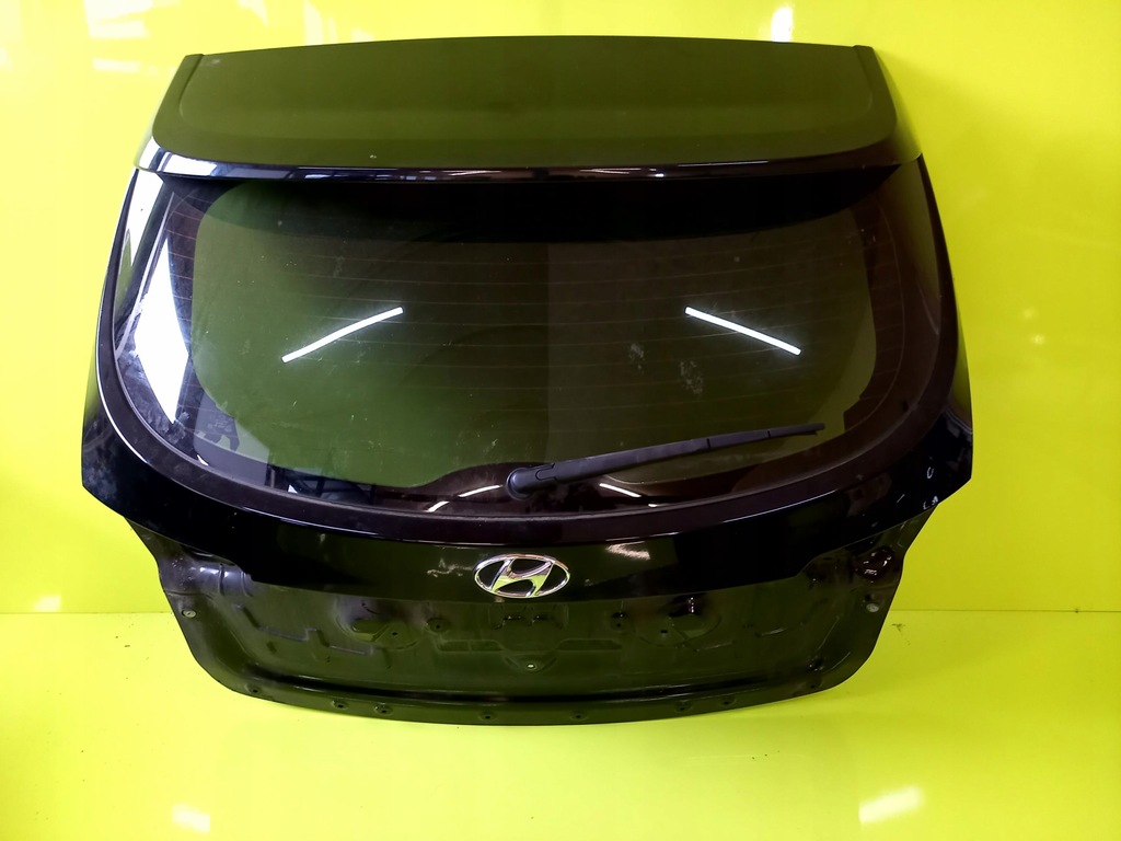 фото №1, Крышка багажника задняя kombi лак nka hyundai i40 11r