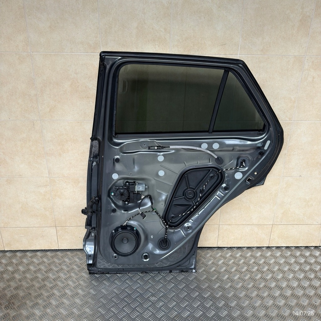 фото №6, Двері повний задні праве vw volkswagen t-roc lift 2ga 2022 rok