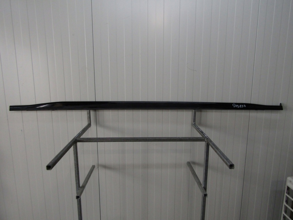 фото №1, Молдинг порог правая vw golf 8 5h0 r line hb 19-