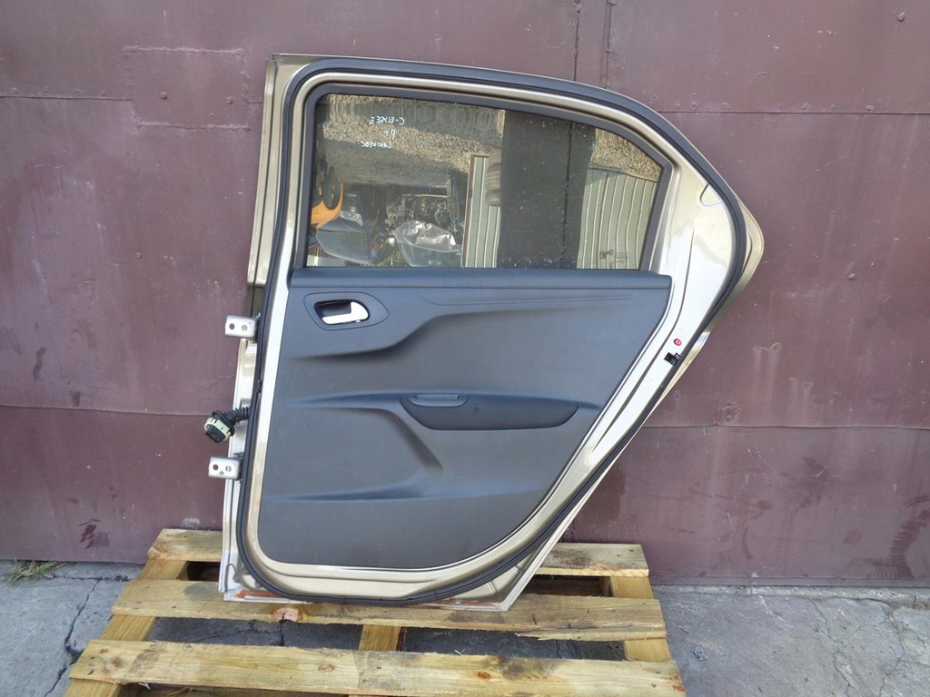 фото №7, Дверь правое задняя задние citroen c-elysee lak: kebc 2012-