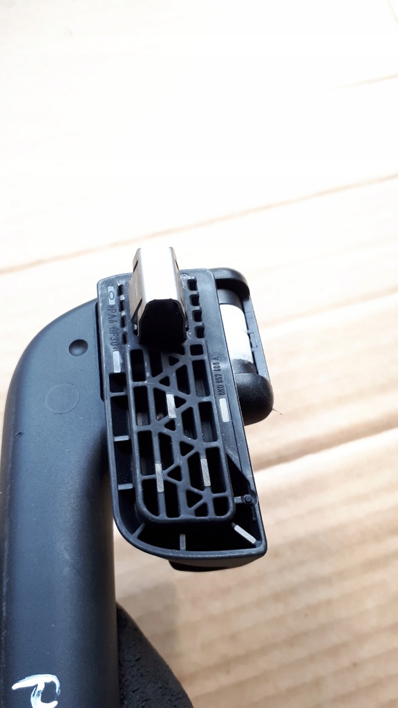 фото №8, A6 c7 lift лампа потолочный задняя czarna sline a7