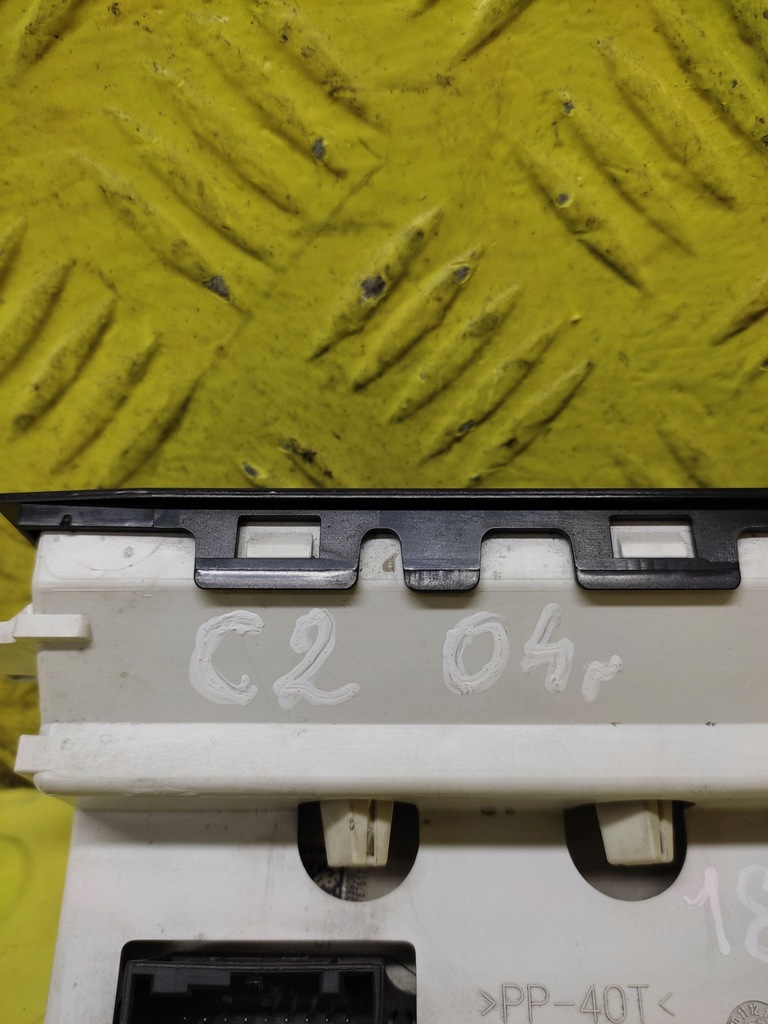 фото №7, Citroen c2 дисплей часы 9647409477