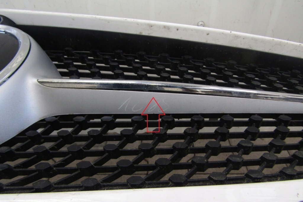 Купити Mercedes c klasa 205 рестайлінг  18- бампер перед передній