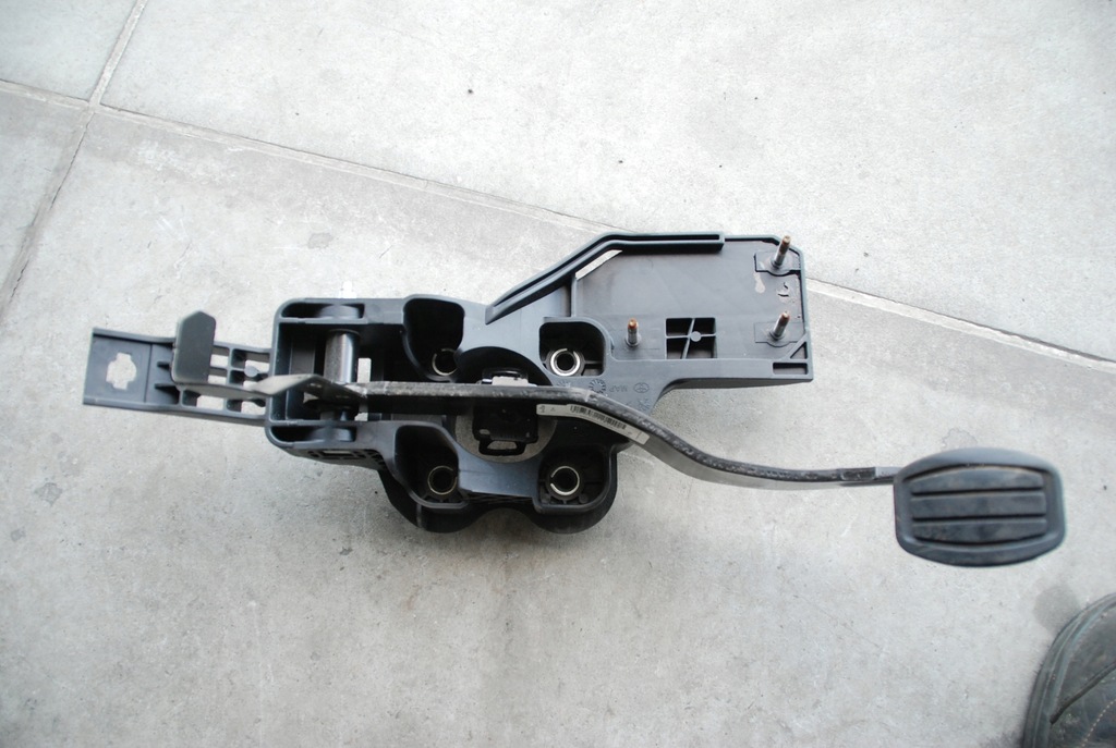 фото №1, Педаль тормоза 9814361780 expert proace jumpy 16-