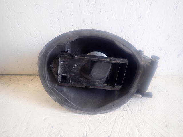 фото №1, Корпус кришка заливної пального bmw 1 i f20 f21 2011-