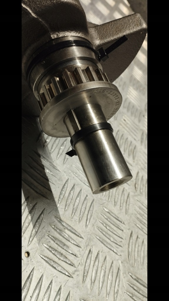 Купити Ford kuga mk3 3cyl. wał колінчастий номінальний yzda 1.5 ecoboost