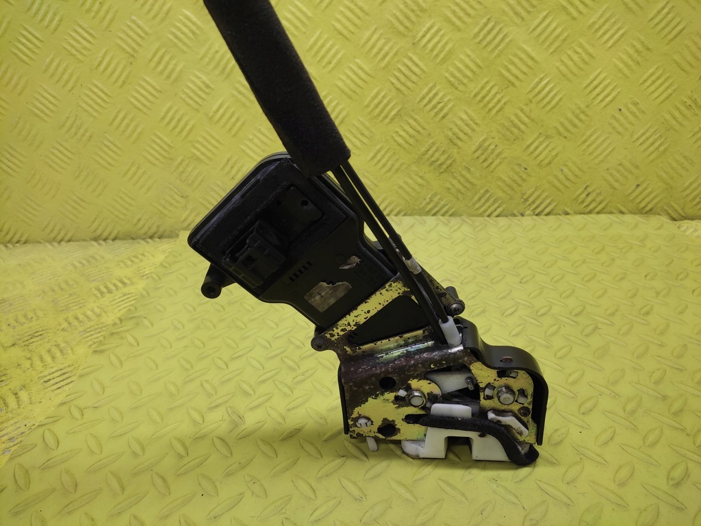 фото №3, Mazda 6 замок двері правий задня