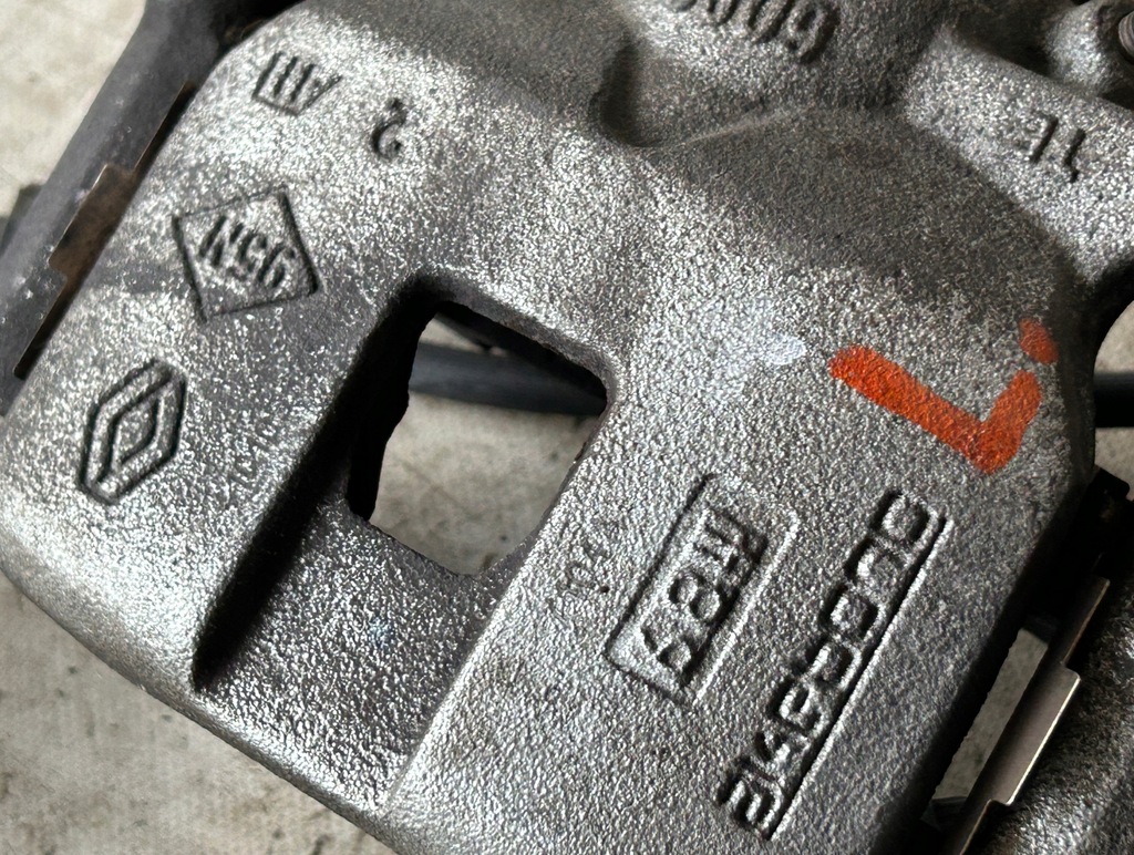 фото №2, Суппорт тормозной левый перед renault espace v