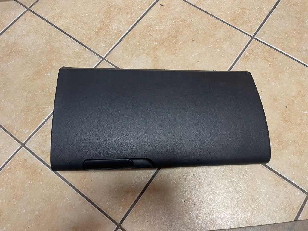 фото №1, Citroen c5 iii x7 бардачок пассажира правый europa